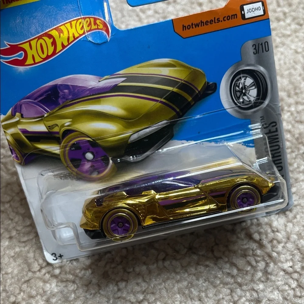 NEW Hotwheels Super Chromes Track Stars Gazella GT 341/365